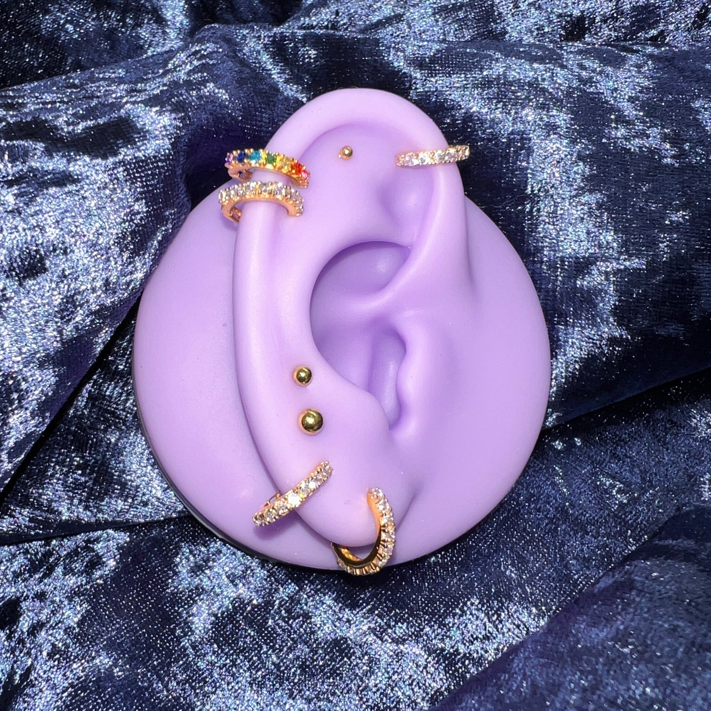 18kt Kids Earrings Huggies – Prong setting